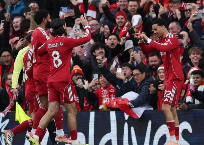 图片报：伊万诺维奇已提出和小猪离婚，结束9年婚姻（图片报：伊万诺维奇已向小猪提出离婚，九年婚姻告终）